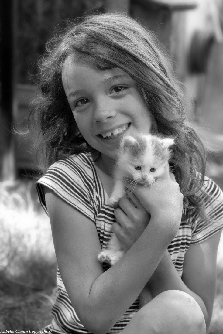 59648b30e2250_lenfantetlechatonf2p.thumb.JPG.a876f54bf4601a0343cdd6547fab0cbb.JPG