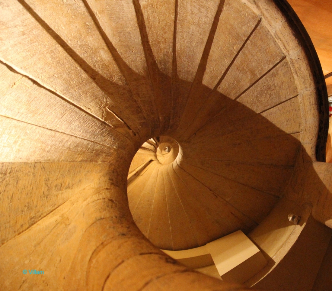 Escalier collimaçon Renaissance.jpg