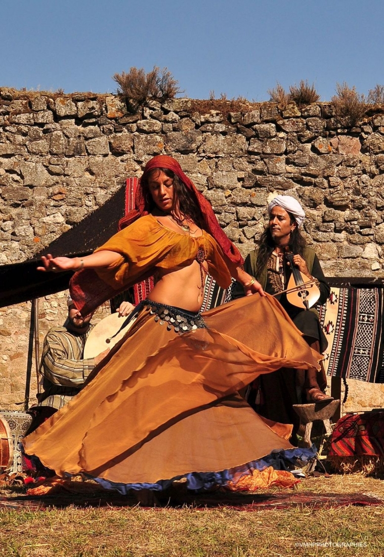 Danseuse orientale 1.jpg
