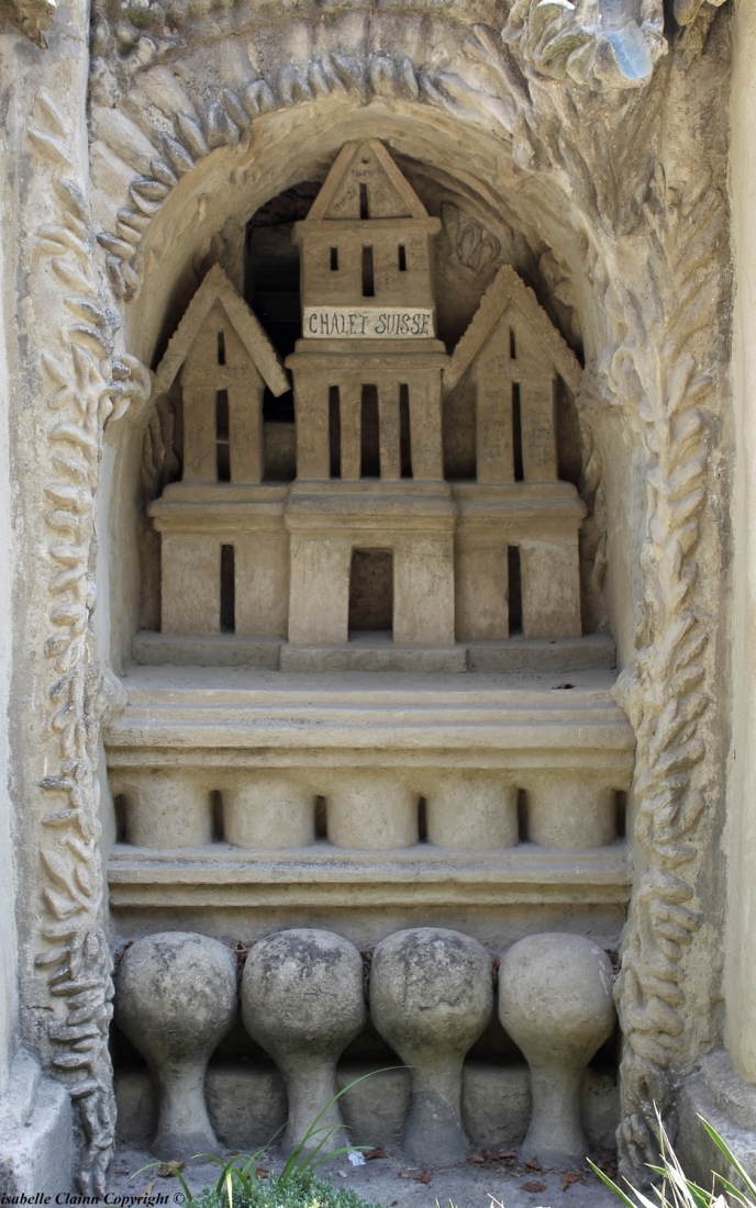 5972292cb7525_palaisduFC4chaletsuissef2p.thumb.JPG.e5e77b080915131ae854ca15935c754f.JPG