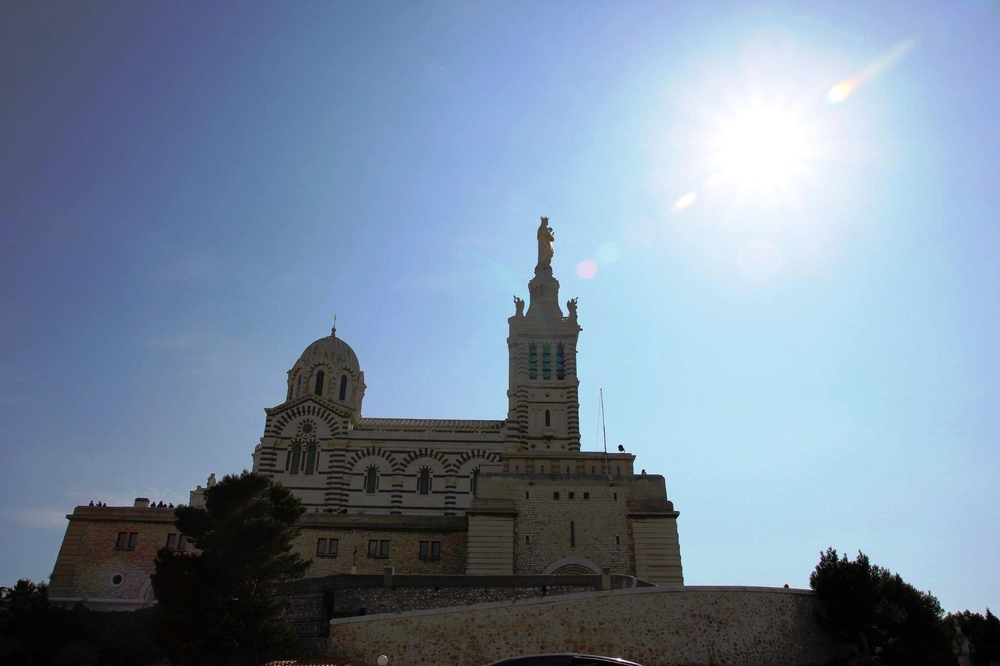 Vierge de lagarde Marseille .jpg