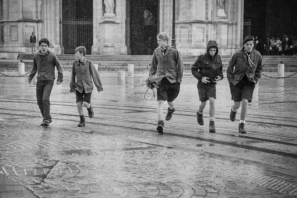 la-guerre-des-boutons-1.thumb.jpg.a725187bfde246ec64aa257abf20d11d.jpg