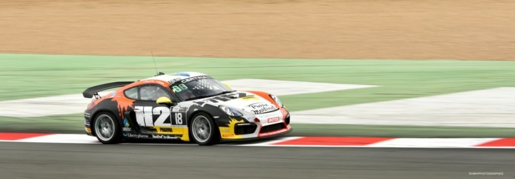 PORCHE CAYMAN.Forum J3.jpg