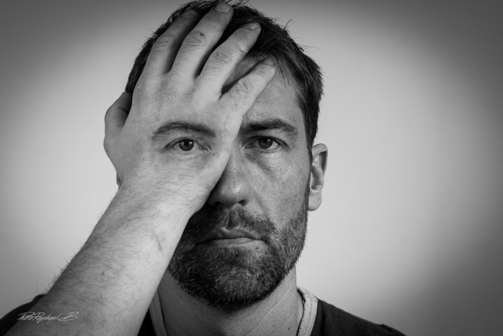 auto portrait humour.jpg