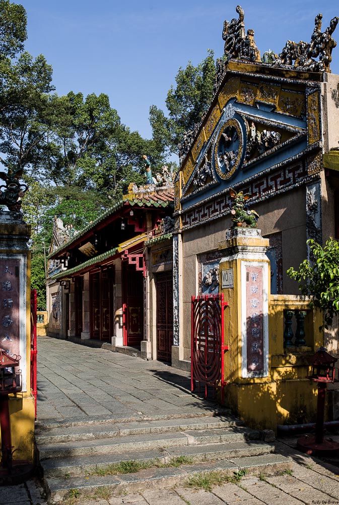 5a37d46348aae_17-12-2017TempleSaigon-REDUC-1.jpg.c9975ad96256dbf0cef03ae3771d31c4.jpg