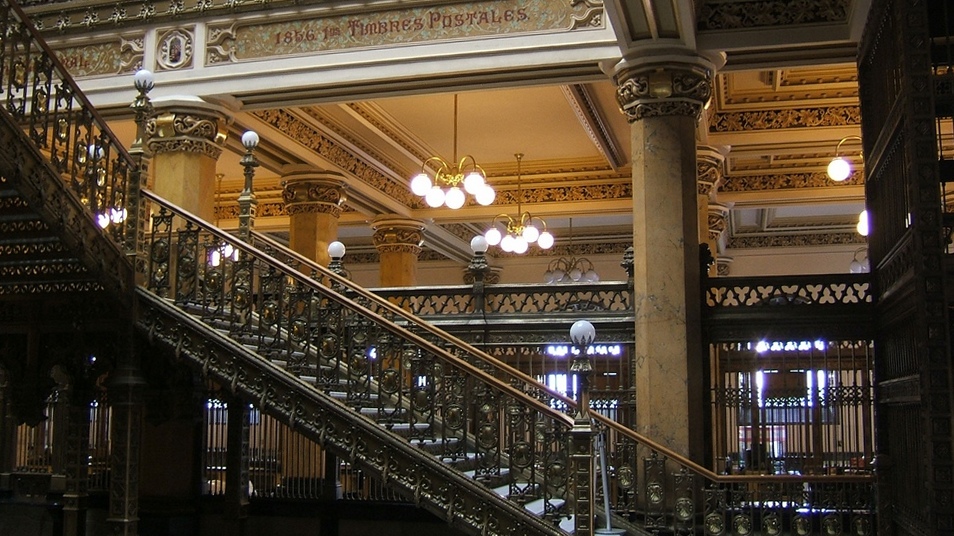 Palaisdelaposte2.JPG.721aa53af887cff9e137a2c69e045d33.JPG
