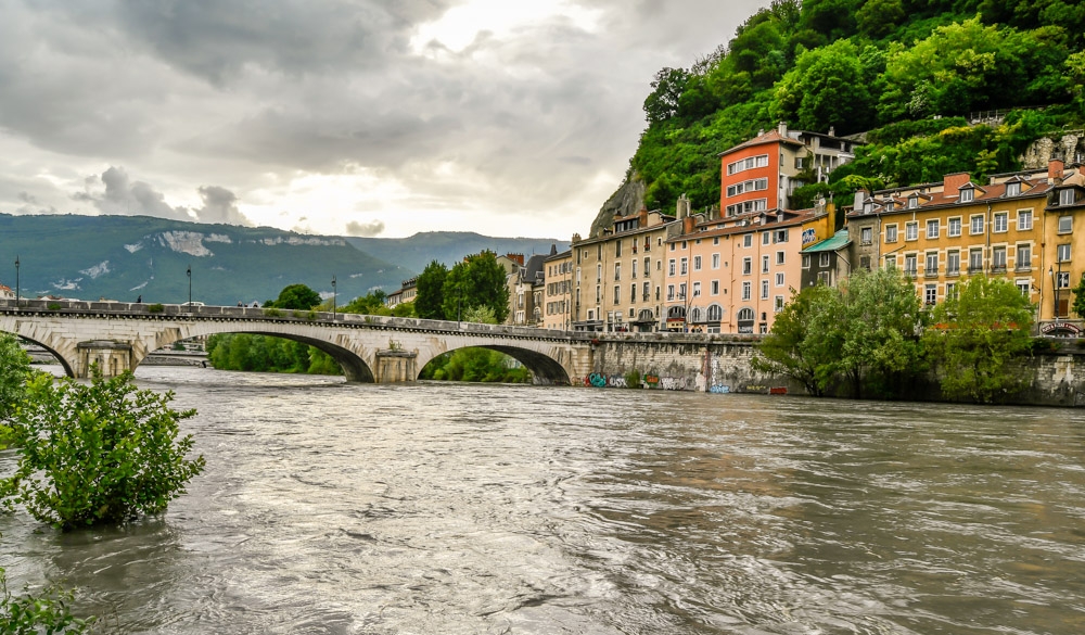 1432341113_bergegrenoble.jpg.4b1089a646767fa4233d857aaf4becc5.jpg
