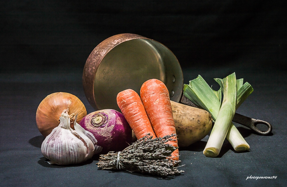 1746520261_naturemorte(2).jpg.ad6fc71b6421bec12d01ae847c9ea215.jpg