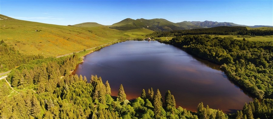 124650764_PanoramaLacdeGuery.jpg.14c0e86fe1e698309af05dbad81a850c.jpg