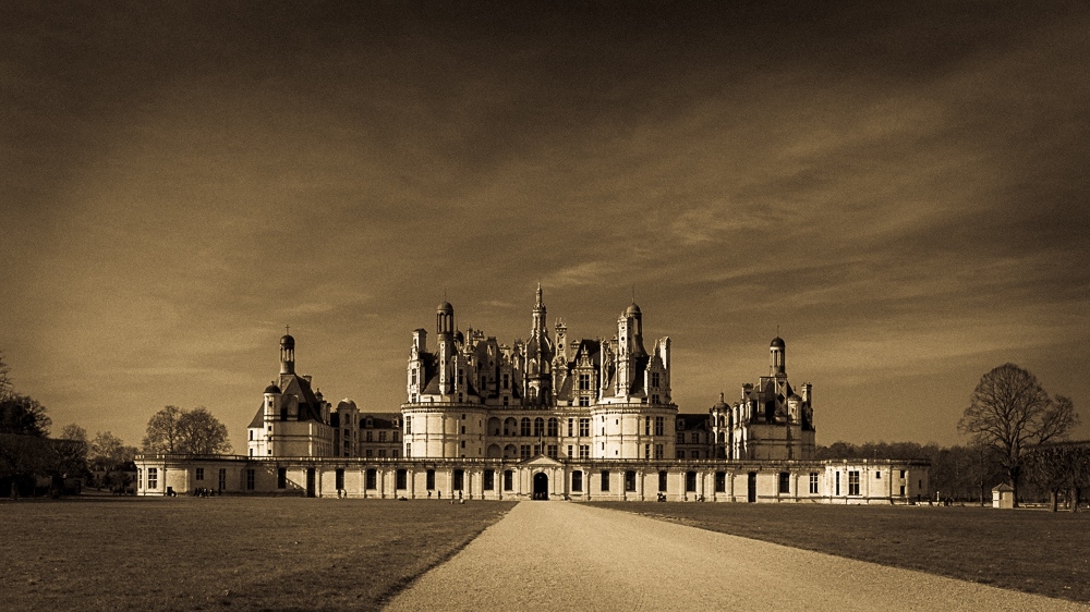 Chambord.jpg.4300adfeb943370d0bdc71c6af2973e9.jpg