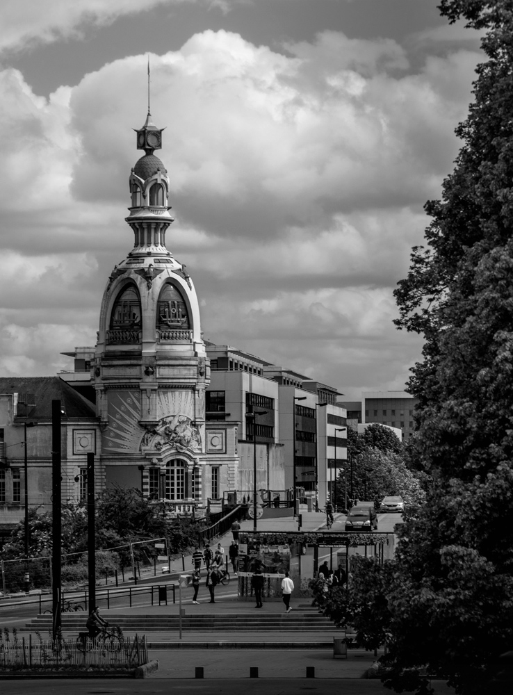 tour-lu-NB2.jpg.88d464407957d1bf607551365bed903c.jpg