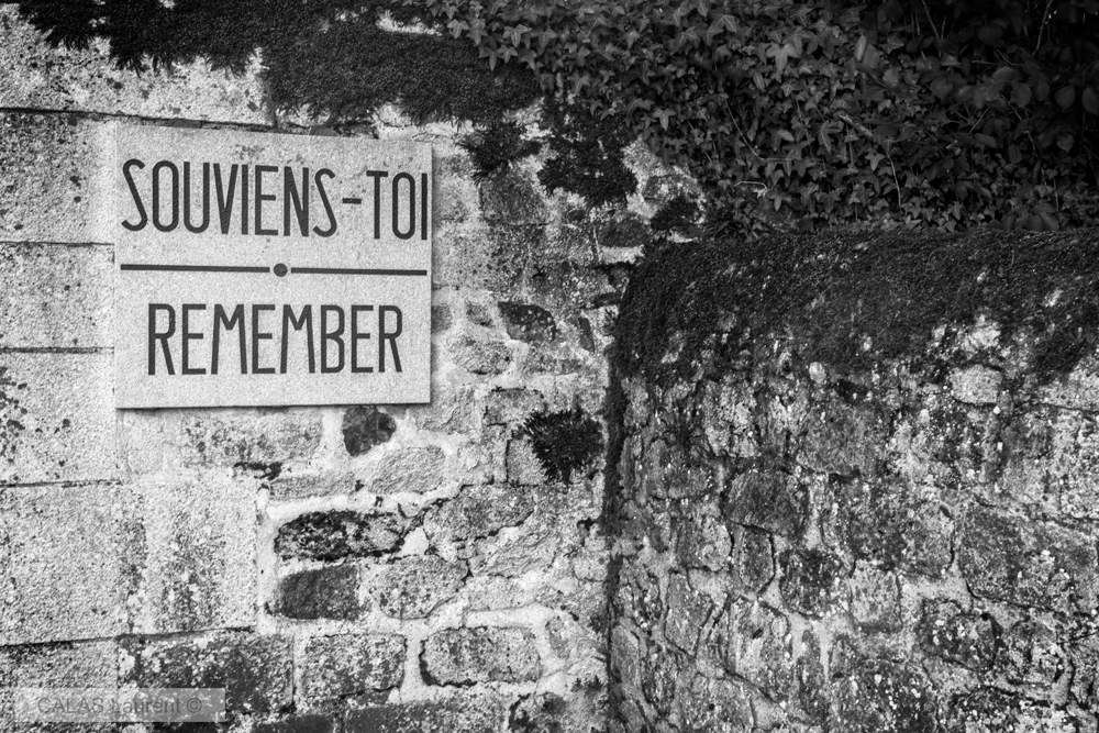 Oradour1.jpg.599425ccbd3d2ec9f22bc8b048204548.jpg