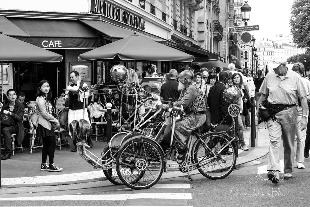 1337007340_20130922parisenNB.jpg.e315396a6b9102c4b2264f133c33fced.jpg