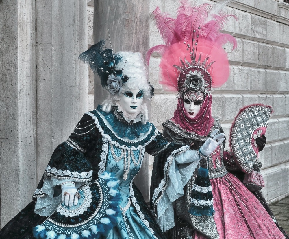 704162978_CarnavaldeVeniseFvrier2018_Nik_DxO.jpg.7afdca06aec2ae6e66ee1c56298fccde.jpg