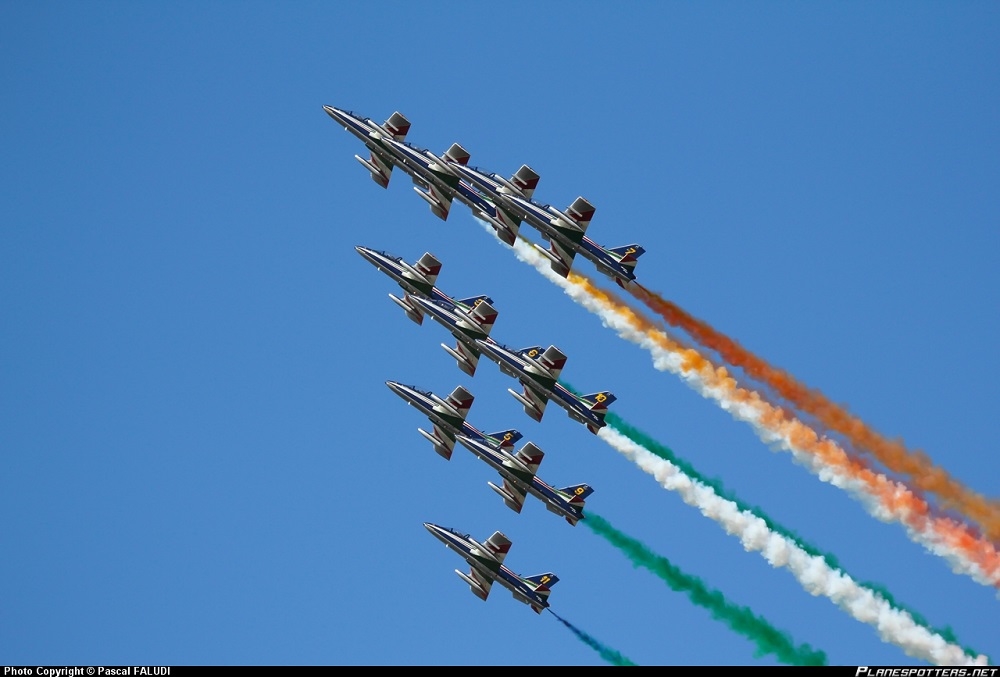 MM54475-Aeronautica-Militare-Italian-Air-Force-_PlanespottersNet_356966.jpg.a37c582ef43aa9e1f88e151eb48a16c7.jpg