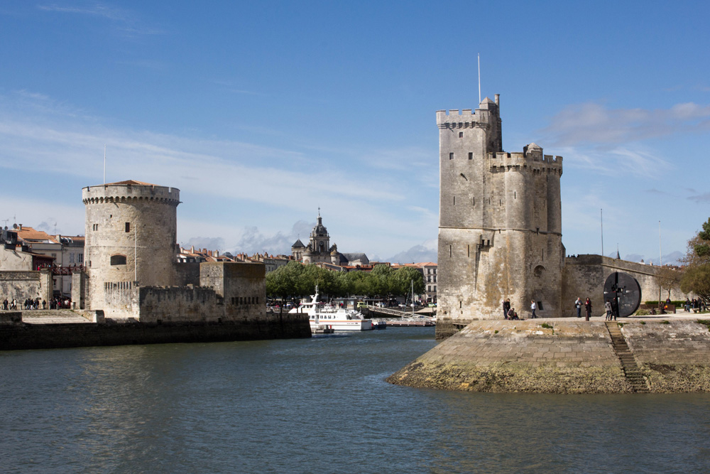 1010637304_2012larochelle06.jpg.61949ae5275e6e8a14f3017755cfe828.jpg