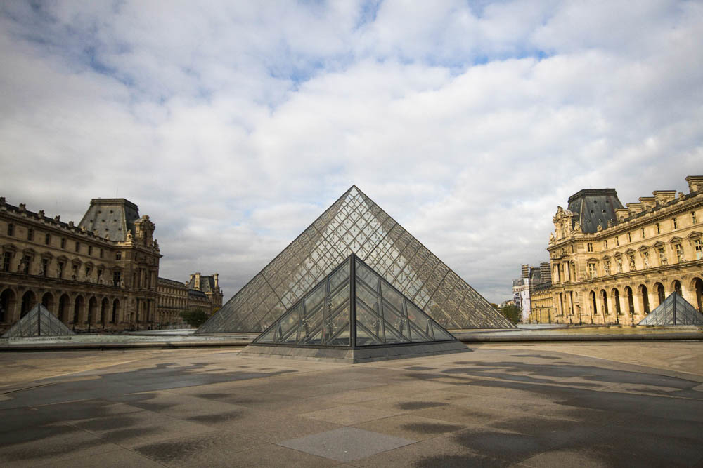 1989142752_2016parisennbLouvredsertcouleursmodifi2.jpg.4c65ffd797727c2ca0182b39454d5539.jpg