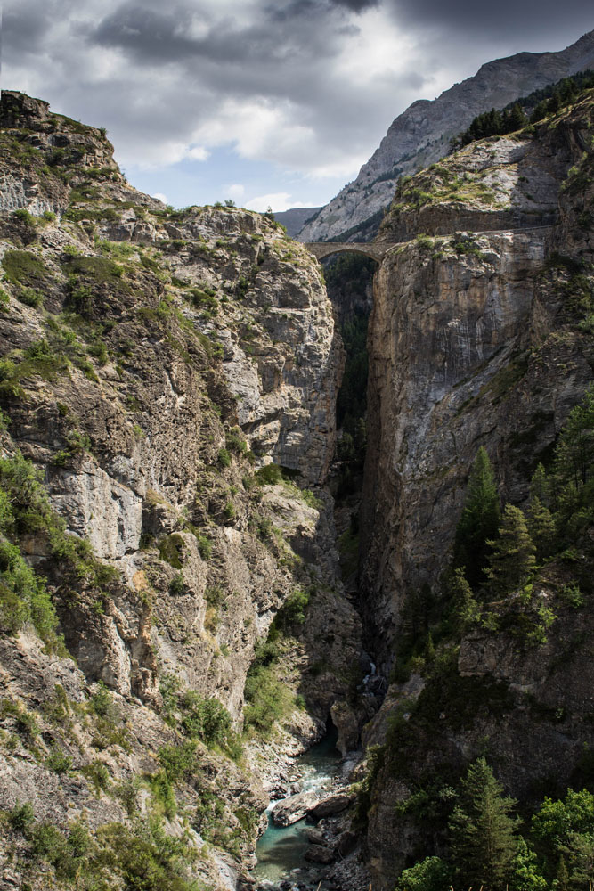 424685551_2012pontduchateletubaye.jpg.77227a5d54f71aa59c0b95aae640aa06.jpg