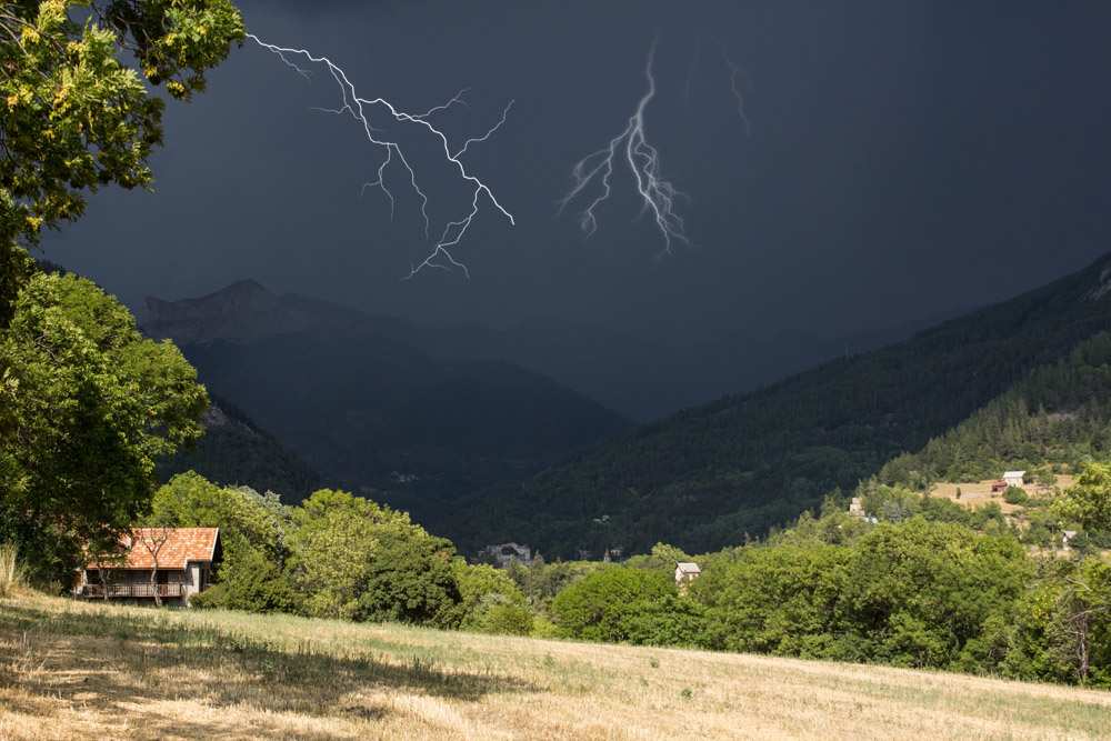 orage.jpg.97f2e259493266df71458363cbe8708e.jpg