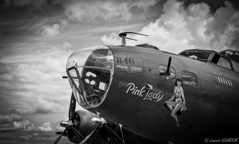2036954450_20110611-LAFERTEALAIS-MEETING-AVIATIONCOLLECTION-5.jpg.95e58fdf97b0378bf204ef9bc69a7cb4.jpg