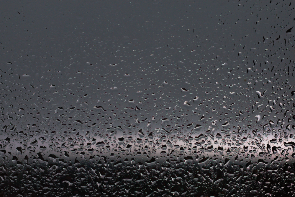PLUIE5645.jpg.02165bbae0310b7b8443847c43203996.jpg