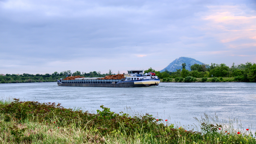 VHA07443-HDR_cr.jpg