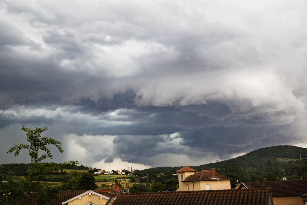 storm9768R.jpg.2eea6eba43258cf27feed51dfa24f126.jpg