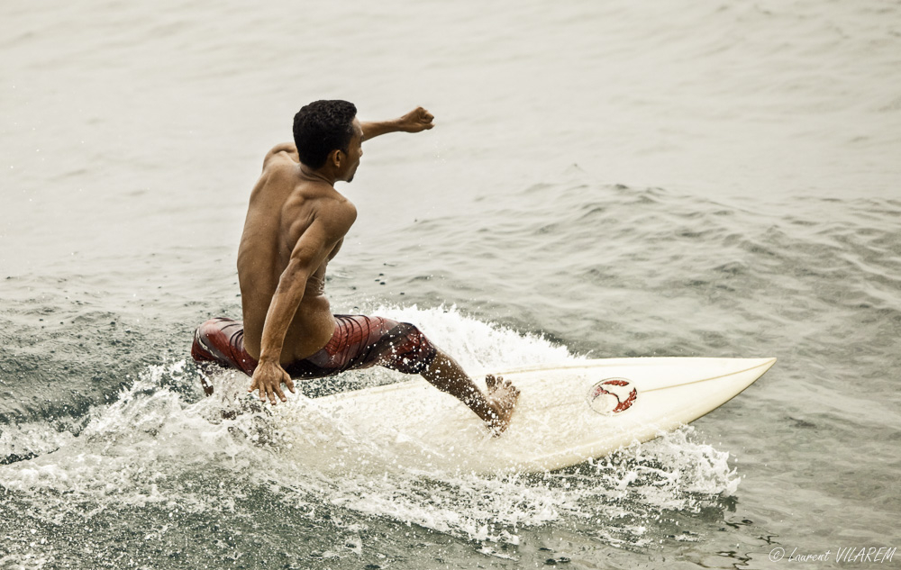 211901521_20110911-BALI-LOMBOK-SURFERS-63.jpg.e3e7ae3c22cb3178bcd1264ad39ee6ec.jpg