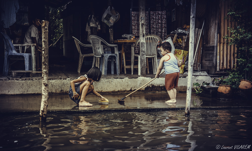 351316507_20141123-BANGKOK(77)-2.jpg.61441069e85af09919e904c40b61a129.jpg