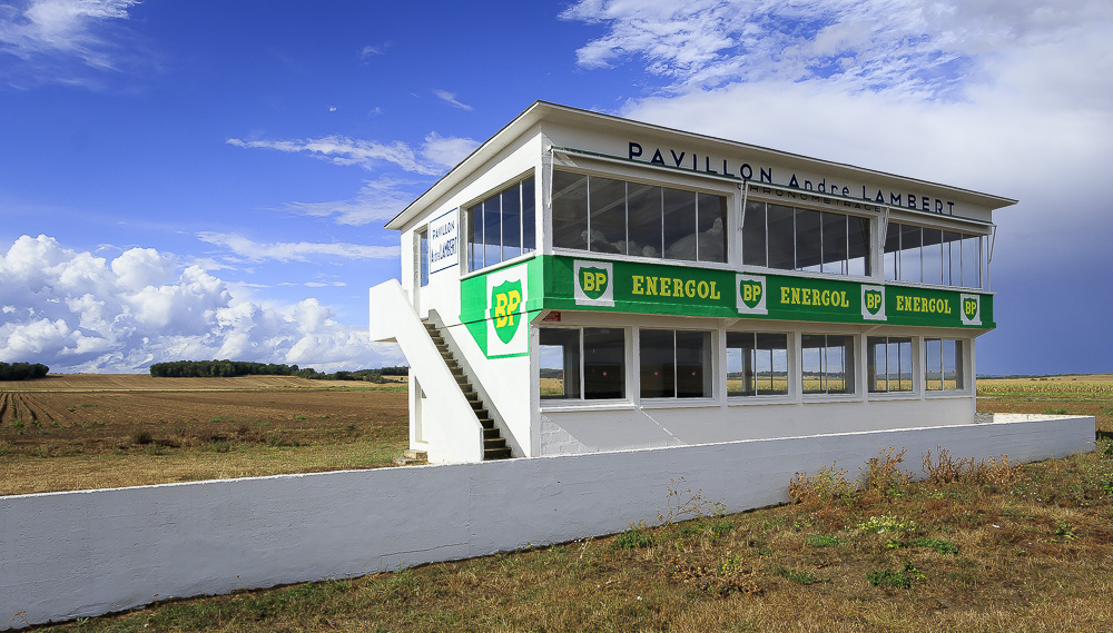 1774045236_pavillonreims_.jpg.606845f52823d0b9efeaad764a1f9062.jpg