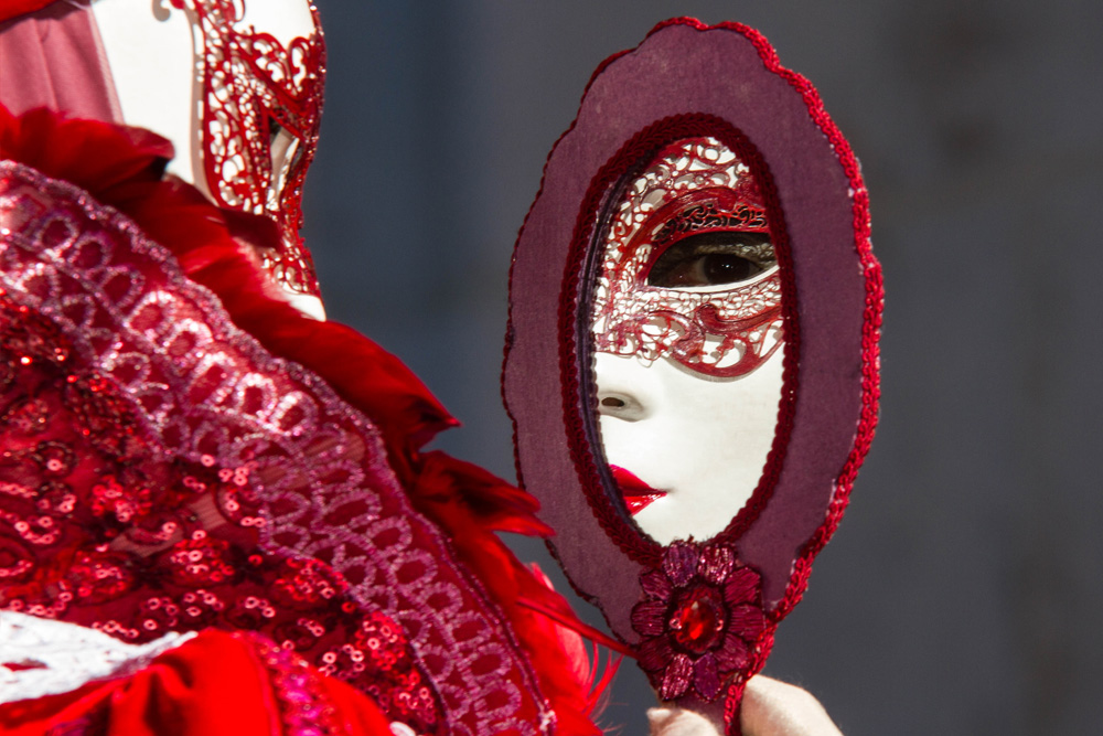 495426271_2020carnavalannecy201618.jpg.394c11f67c00c7205f49435aa4b43b5e.jpg