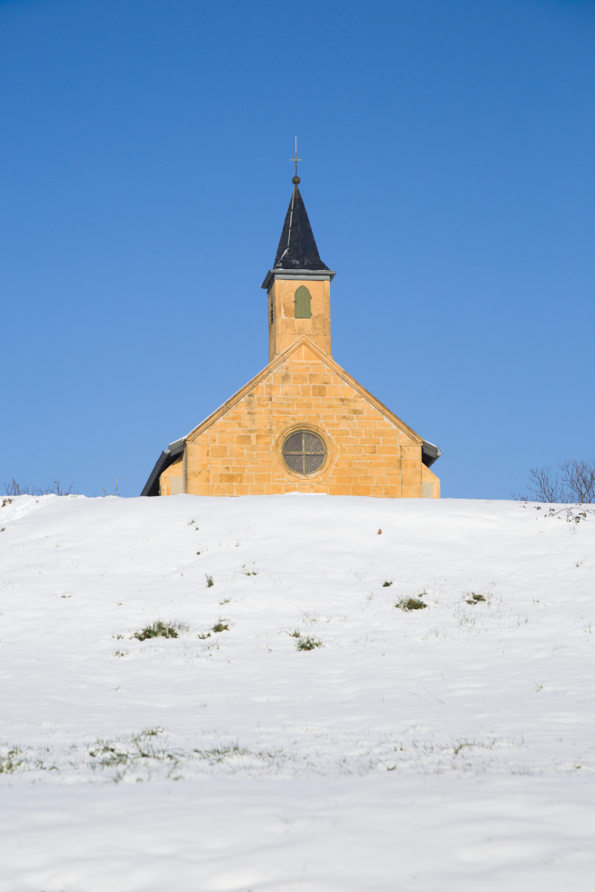 chapelle6454.jpg.f1319f6cfa14fe176330216e7b5d0c9a.jpg