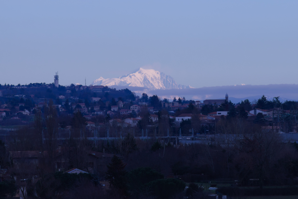 mtblanc7001crop.jpg.252931a2a9d66ea3dd14062686459d42.jpg