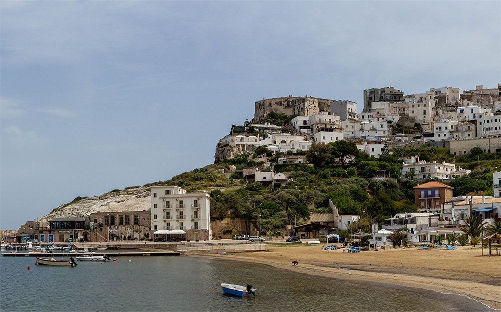 Peschici.jpg.272e9e0d1d4b78844326564732fda5eb.jpg