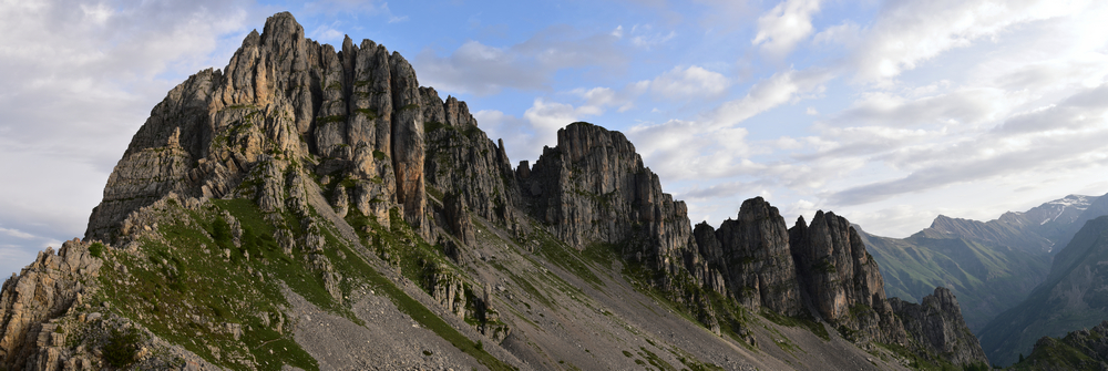 1609480695_LesaiguillesF2P.jpg.dd0d2369d038d3bb5e624cb902e6ed0c.jpg