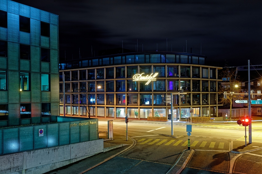 1G4A5349_DxO-border.jpg.a9afaaa1f9dae6a5933f2a658529477a.jpg