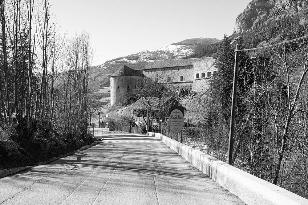 2064599128_fortdesavoiemoi.jpg.e6ac5b8cd6843ec62ca534986e83e4e6.jpg