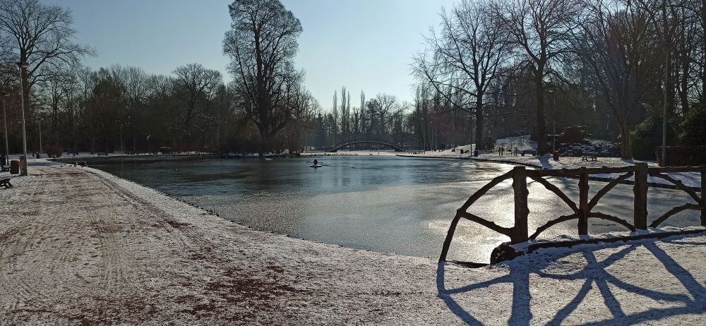 1653352569_lacenhiver.jpg.d349d90d12a87814a60a3c47188e3a0c.jpg