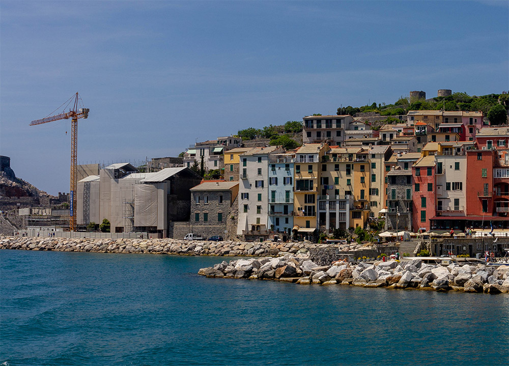 1825955957_PortoVenereavantretouche.jpg.736a2c541103a828429345226547674b.jpg