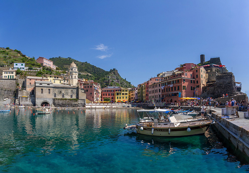 Vernazza.jpg.ddd957cd048c980bcd62a3d2e5083600.jpg