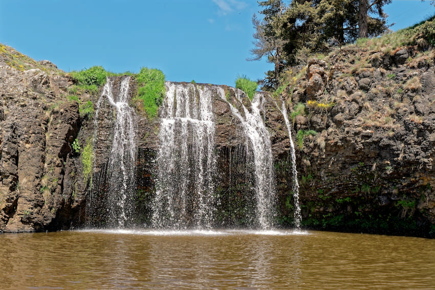 Cascade Des Veyrines 05.jpg