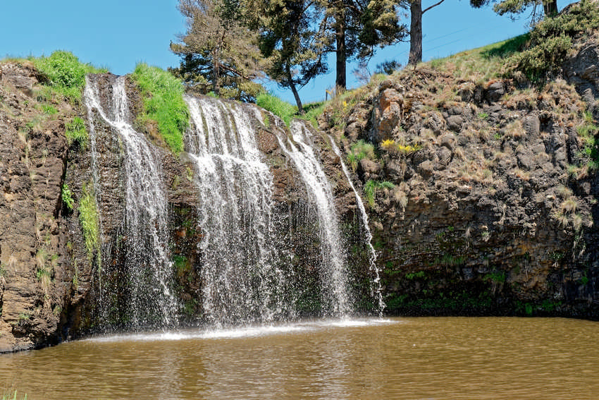 Cascade Des Veyrines 06.jpg