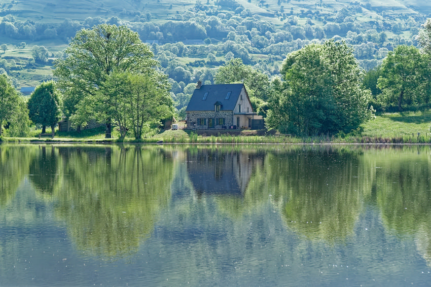 Lac des cascades 04.jpg