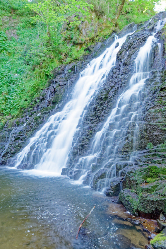 Cascade de La Roche 01.jpg