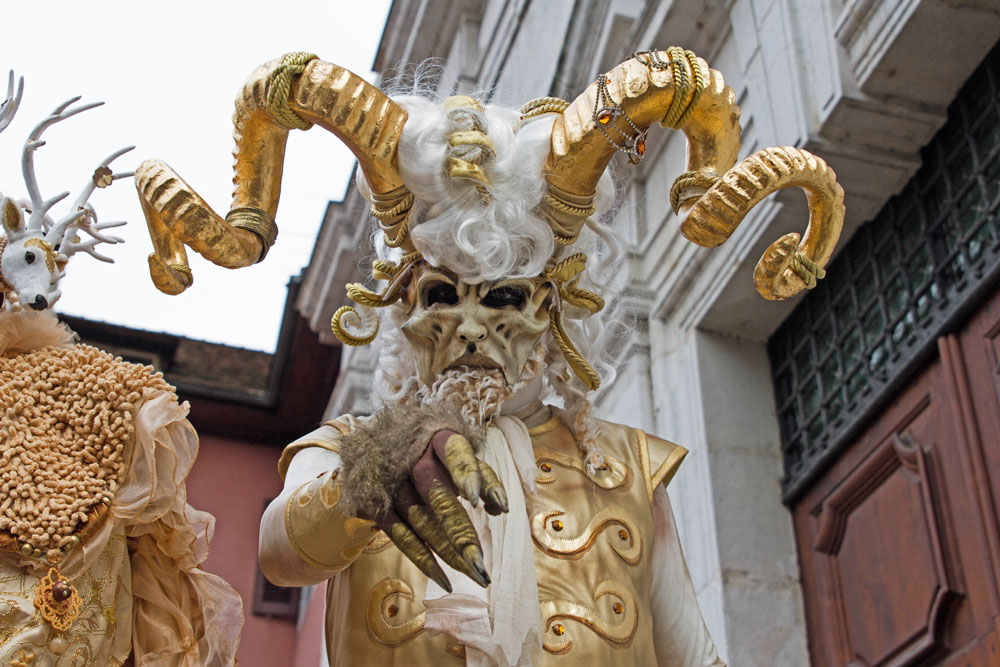 82735129_2020carnavalannecy201623.jpg.2008510682785bc2e6a6a0ef50ec4997.jpg