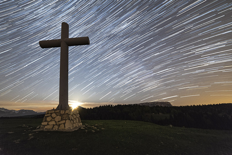 119919003_StarStaX__DSC4218-_DSC4294_claircir.jpg.977003b57991a35a52ffa5c1934b1916_DxO.jpg.739a10bb61a27a4cd4c3357b232d4f76.jpg