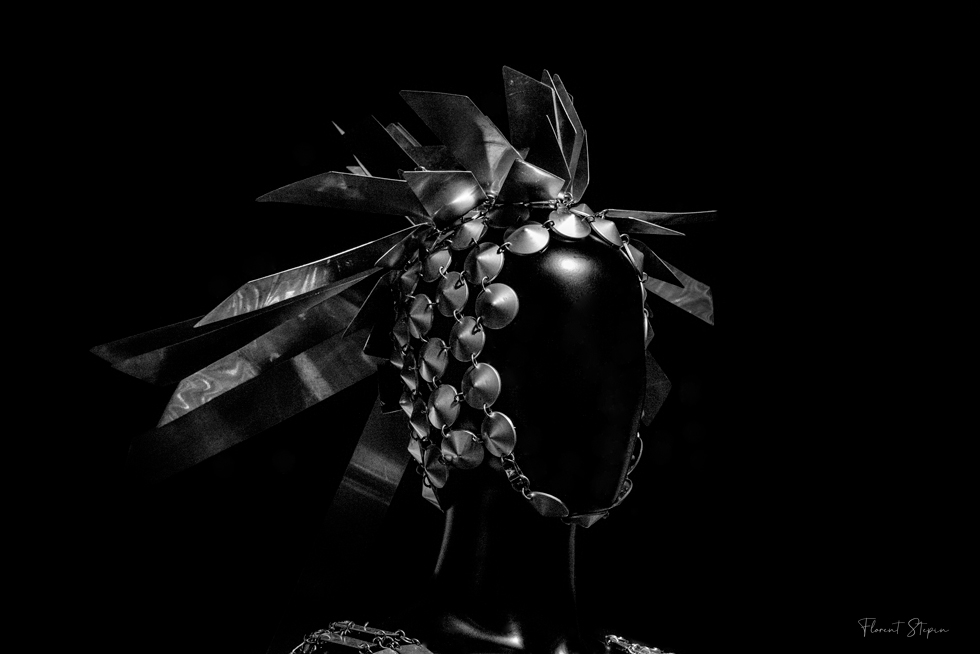 coiffure-Paco-Rabanne.jpg.89921d2cfae2eae826b5c42afec3c75e.jpg