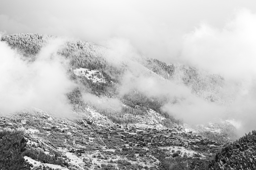 iserables-2.jpg.25a7d4124adb9c54102158a6f5723926.jpg