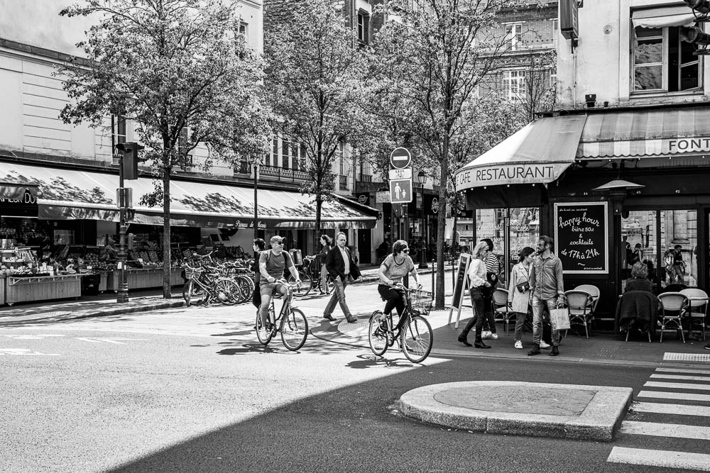 paris-2.jpg.aaaf8dc1092ba393e595ac5645757dd4.jpg