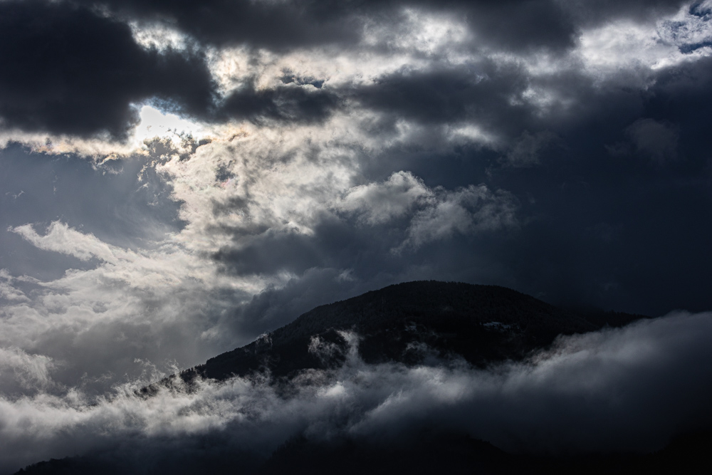 nuages-2.jpg.48ff6272e607b123e3e50d5eed7bd292.jpg